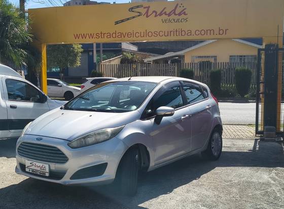 FORD FIESTA 1.6 SE HATCH 16V FLEX 4P MANUAL FORD FIESTA 1.6 SE HATCH 16V FLEX 4P MANUAL